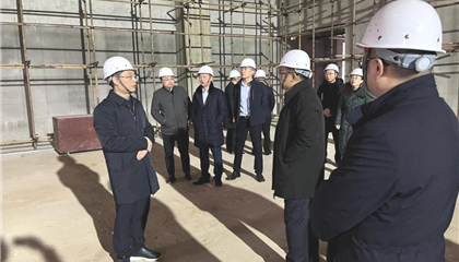 市委常委、組織部部長(zhǎng)、黨校校長(zhǎng)張鵬飛深入興學(xué)商務(wù)中心項(xiàng)目、遂星實(shí)業(yè)公司調(diào)研